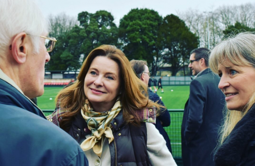 Gillian opens new 3G football pitch